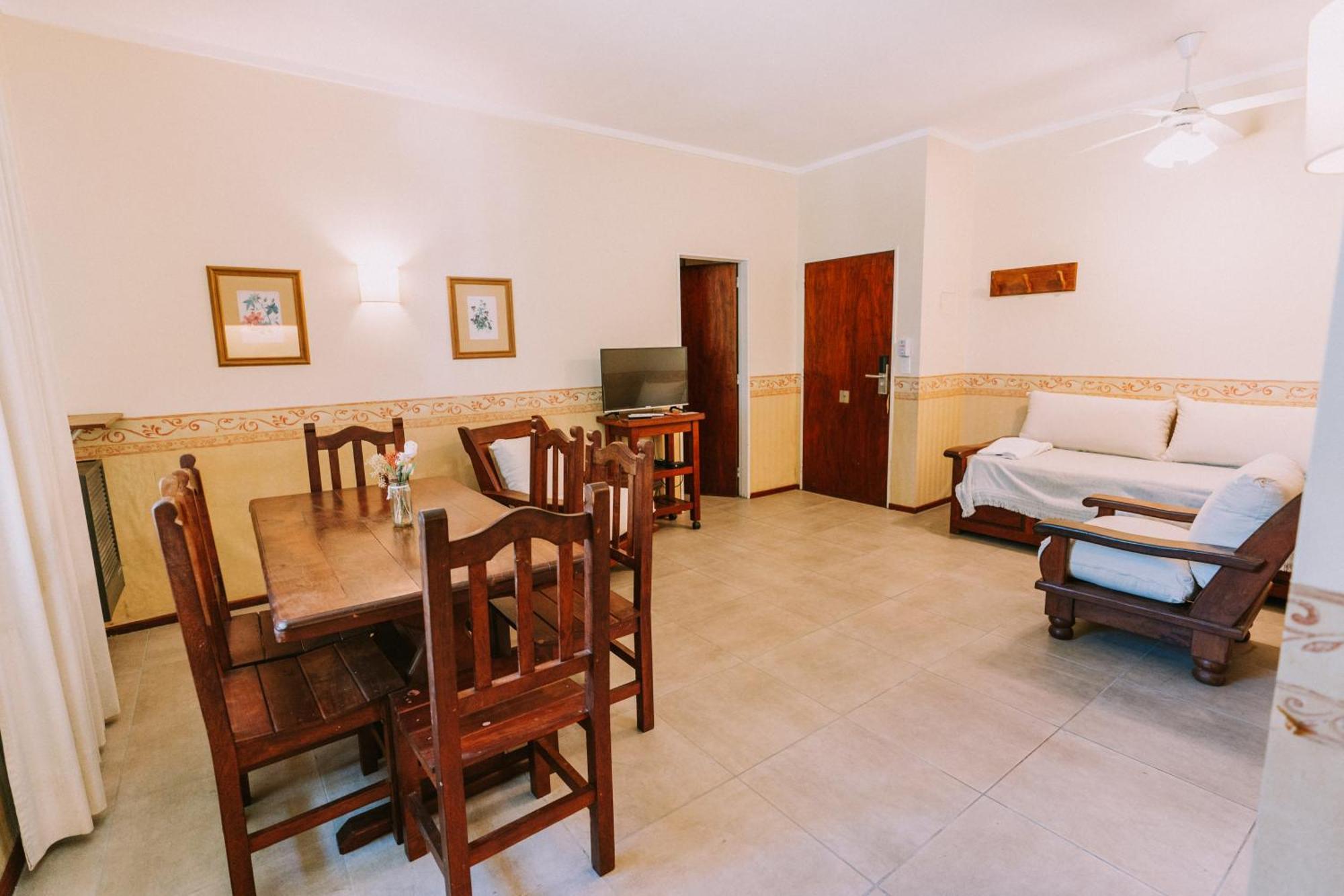 Hotel Apartur 3*